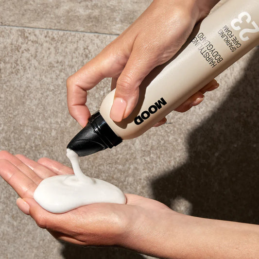 MOOD Hairstyling Bodyguard Sparkling Care Foam